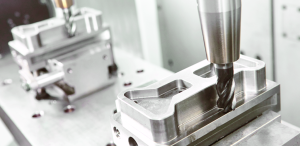 cnc milling operation using techniks shrinkfit tool holders